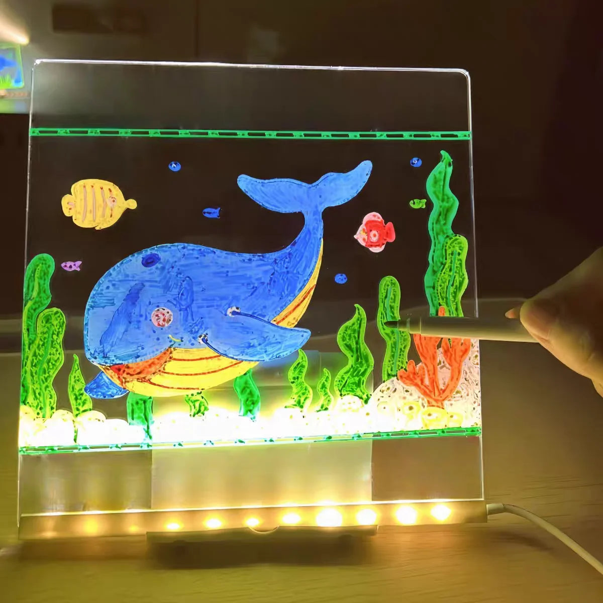 光る！知育お絵かきボード